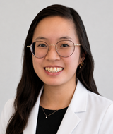 Book an Appointment with Emily Tran at COLLEGE: Sen Foot & Health Clinic