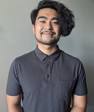 Book an Appointment with Quy Duong for Standard Massage Therapy