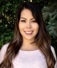Book an Appointment with Lauren Chan for Consultations