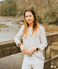 Book an Appointment with Dr. Juliana Negreiros for Psychology
