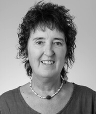 Book an Appointment with Dr. Linda Drake for Chiropractic