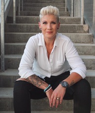 Book an Appointment with Erin O'Toole for Sports Performance