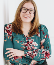 Book an Appointment with Sarah Lamb for Meet & Greet