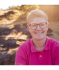 Book an Appointment with Lisa James for Combination Acupuncture/Osteopathy