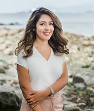 Book an Appointment with Azi Mohammadian for Complimentary Consultation