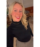 Book an Appointment with Dani Mackenzie at Embody Massage #101 3140 Lakeshore Road