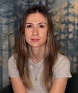 Book an Appointment with Antonina Bezsmertna at Acupuncture Collective - Marda Loop