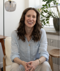 Book an Appointment with Shivani Wells-Shaw (Owner & Clinical Director) for Free 15-Minute Consultation