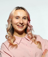 Book an Appointment with Mia Woodworth at Attuned Families In Home