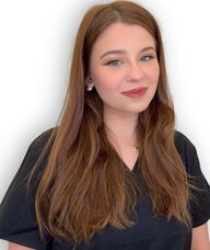 Book an Appointment with Stefanie Radutu for Facials