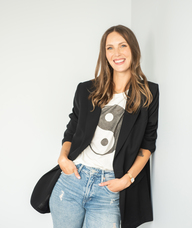 Book an Appointment with Jaezila Crittenden for Therapy Session