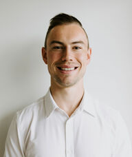 Book an Appointment with Dr. Aaron Whitaker for Chiropractic
