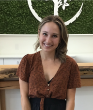 Book an Appointment with Justine Bouvier for Dietetics