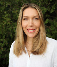 Book an Appointment with Kaitlin De Brabandere M. OMSC for Osteopathy