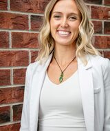Book an Appointment with Caitlin O'Callaghan at Insight & Wellness