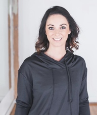 Book an Appointment with Michelle De Agrela for Physiotherapy