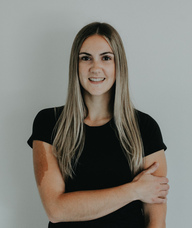 Book an Appointment with Maria Howard for Athletic Therapy