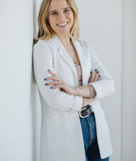 Book an Appointment with Chloe Phillips for Holistic Nutrition